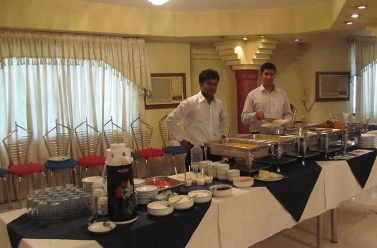 Hotel Castle Salam Khulna Ngoại thất bức ảnh